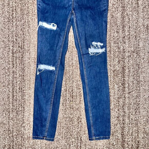 Free People Women's Distressed Blue Denim Skinny Jeans Size 27R - Picture 4 of 11
